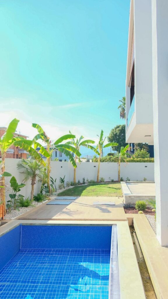 los-villas-my - 7)HAVUZ